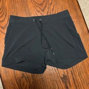 Great fit black shorts